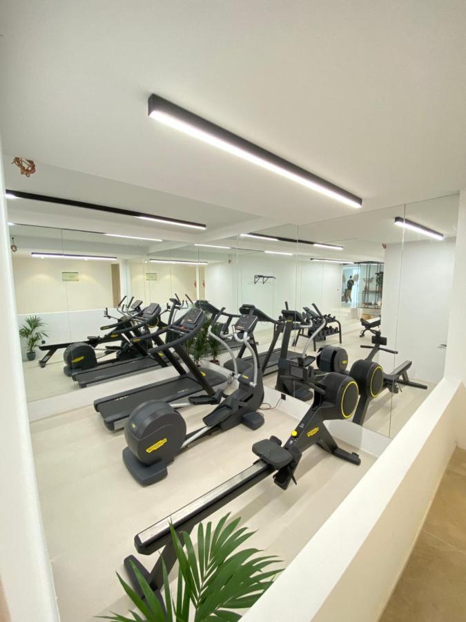 The Olive Boutique Suites & Spa Cala Llonga  Ngoại thất bức ảnh