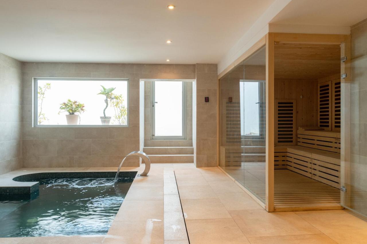 The Olive Boutique Suites & Spa Cala Llonga  Ngoại thất bức ảnh